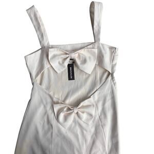 PrettyLittleThing Cream Twill Cut Out Bow Shift Dress Mini US 12 NWT